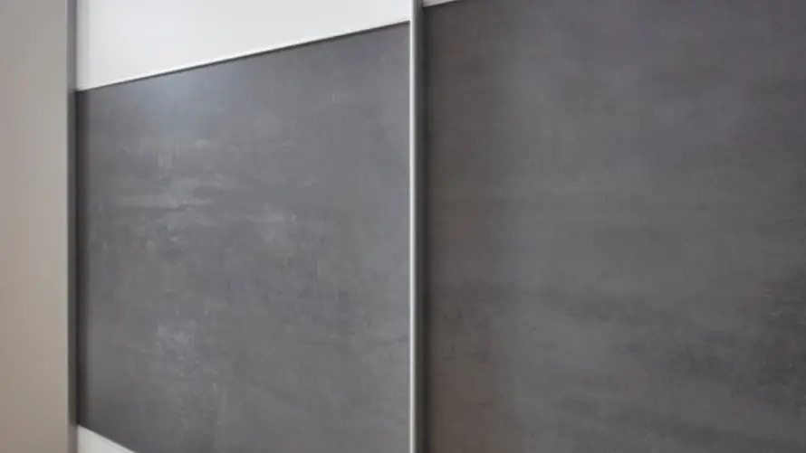 Staud Schwebetürenschrank Includo Weiß/Oxid ca. 280x222x68 cm