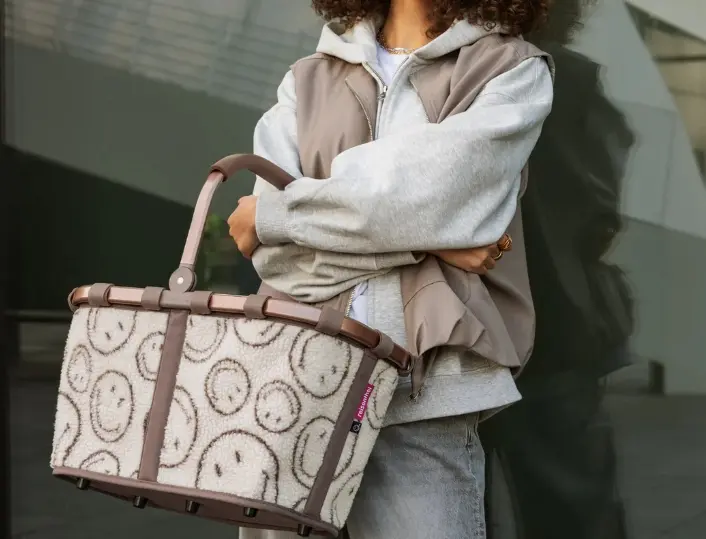 reisenthel Carrybag Smiley Teddy chocolate ca. 48x29x28 cm