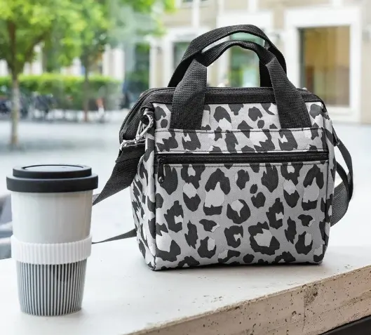 Reisenthel Allrounder Cross Leo Nero 22x24x13 cm