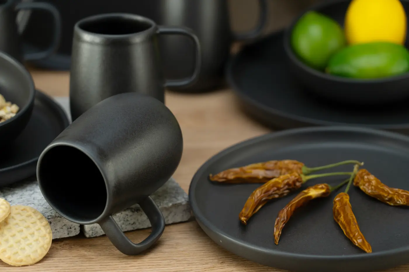 CreaTable Kombiservice Uno BLACK 16-tlg