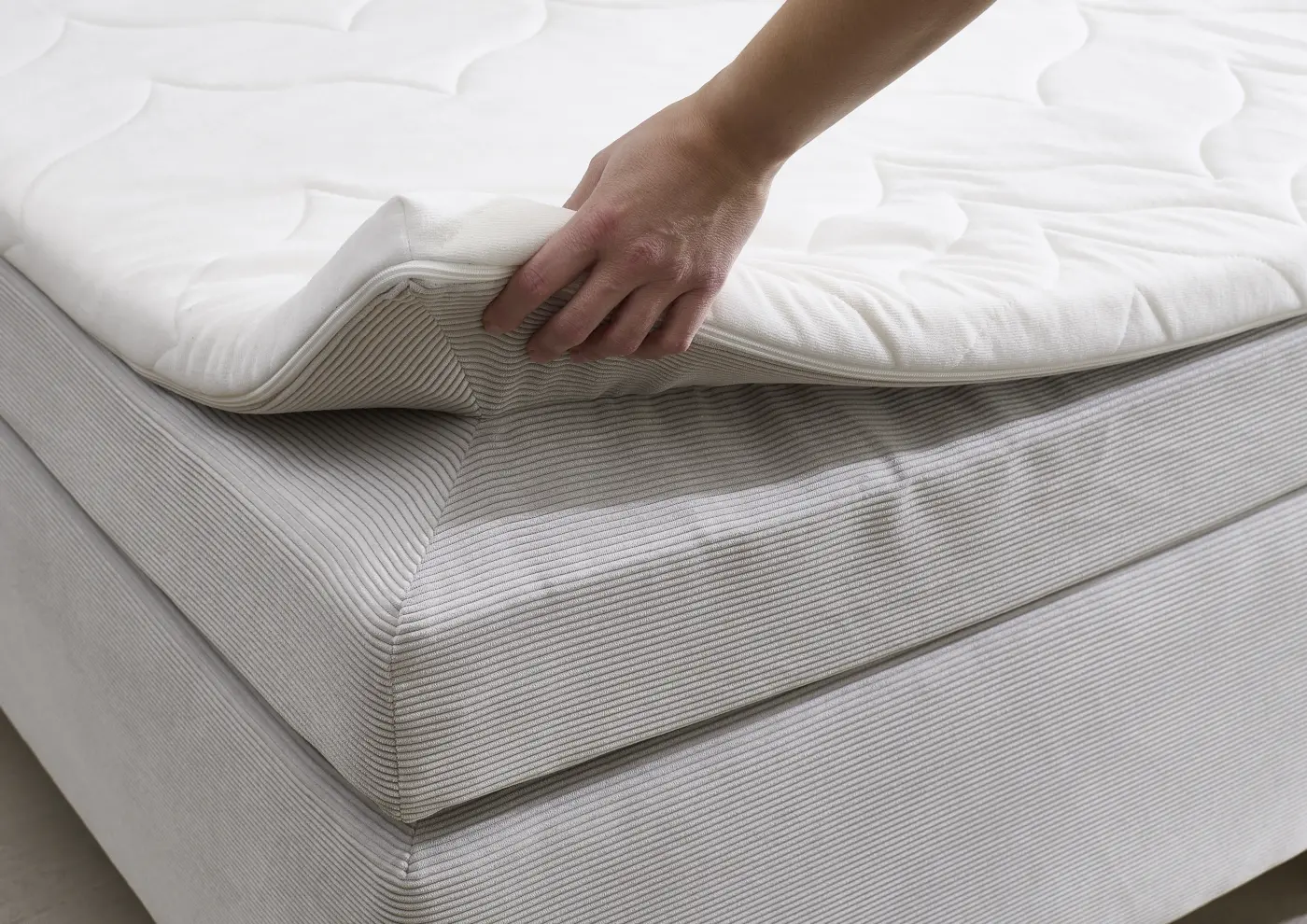 Sun Garden Boxspringbett Villach silber feincord ca. 140x200 cm