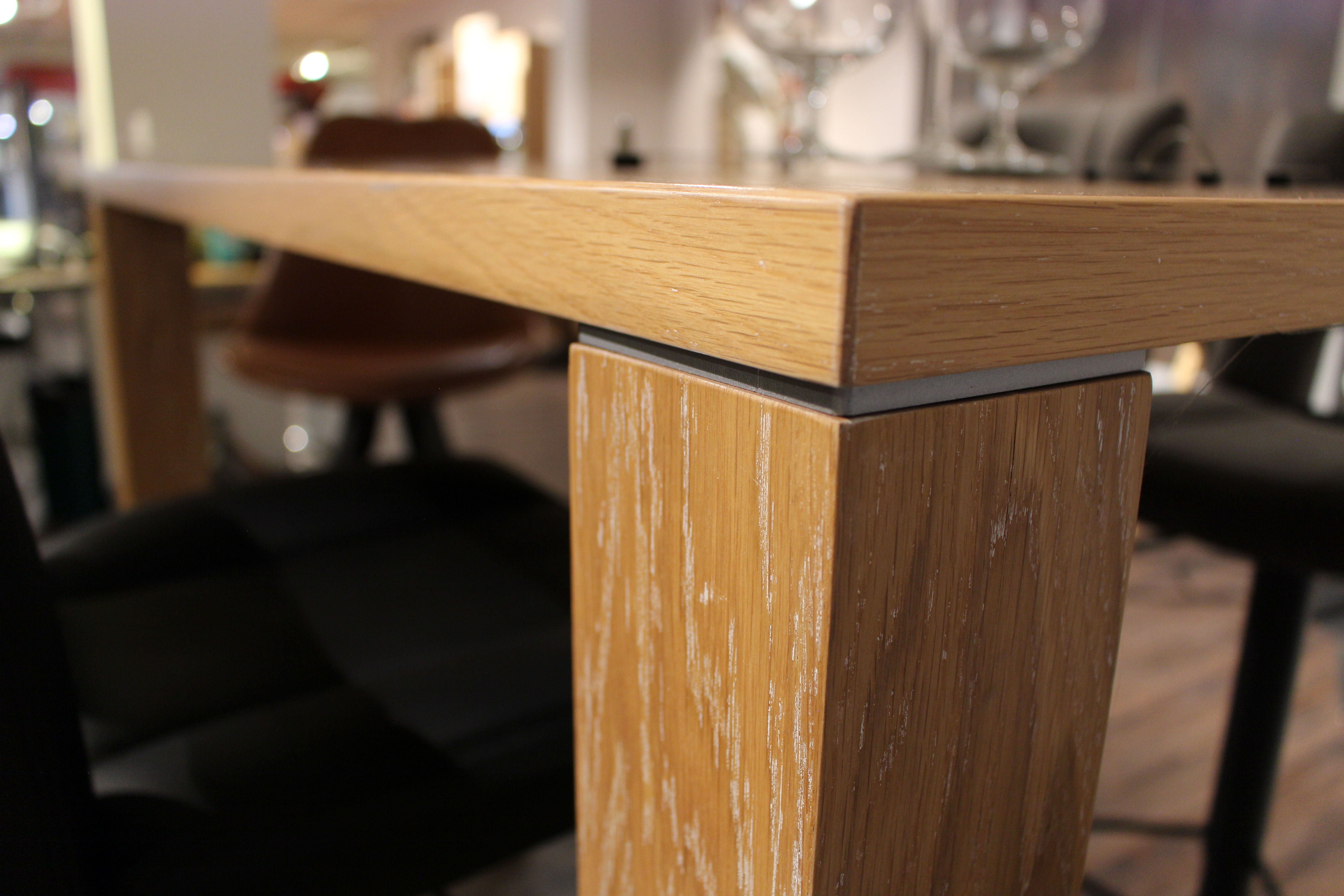 Bistrotisch Eiche furniert ca. 120x80 cm 