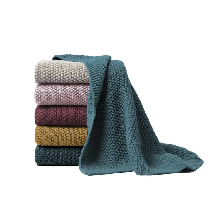 Hahn Strickdecke ca. 130x170 cm Smaragd Hahn Strickdecke ca. 130x170 cm Smaragd