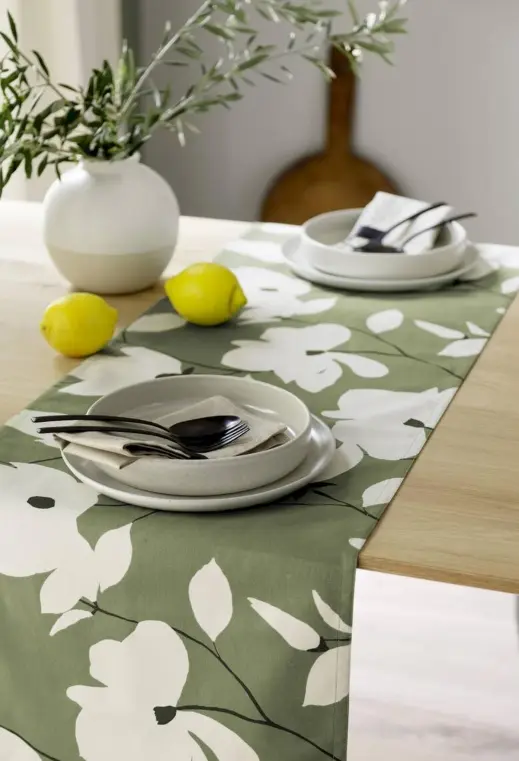 Stöckel & Grimmler Tischläufer SW-Fleur Khaki ca. 40x150 cm