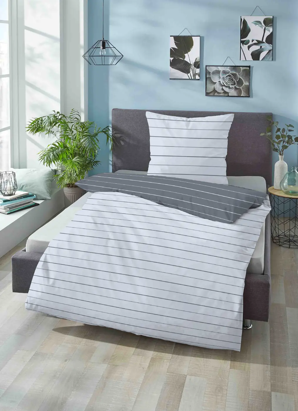 biberna Mako-Satin Bettwäsche blau 1x 155x200 cm + 1x 80x80 cm biberna Mako-Satin Bettwäsche blau 1x 155x200 cm + 1x 80x80 cm