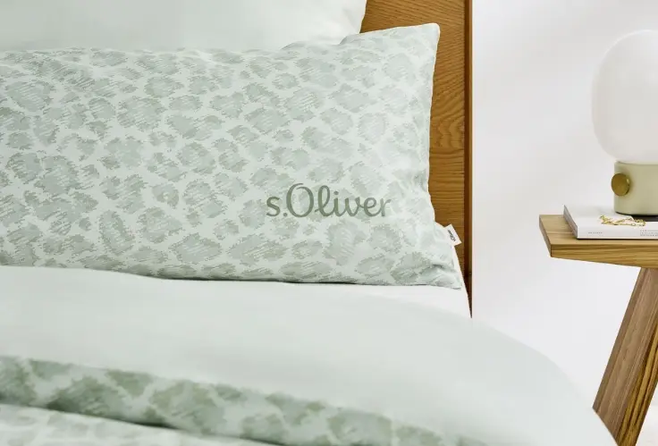 S. Oliver Satin-Bettwäsche Salbei 155x220 cm und 80x80 cm