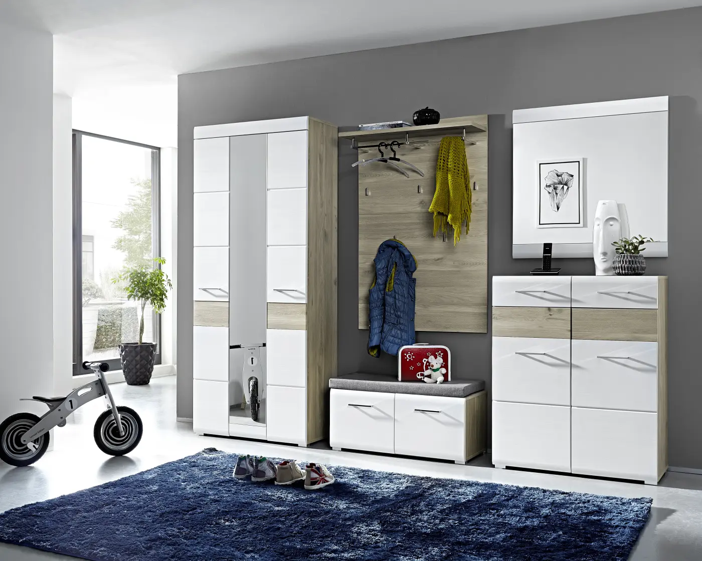 Innostyle Funny Garderobenschrank ca. 84x200x40 cm Weiß/Silbereiche