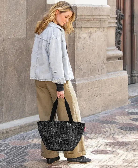 reisenthel Shopper M Boucle Black  51x30x26 cm