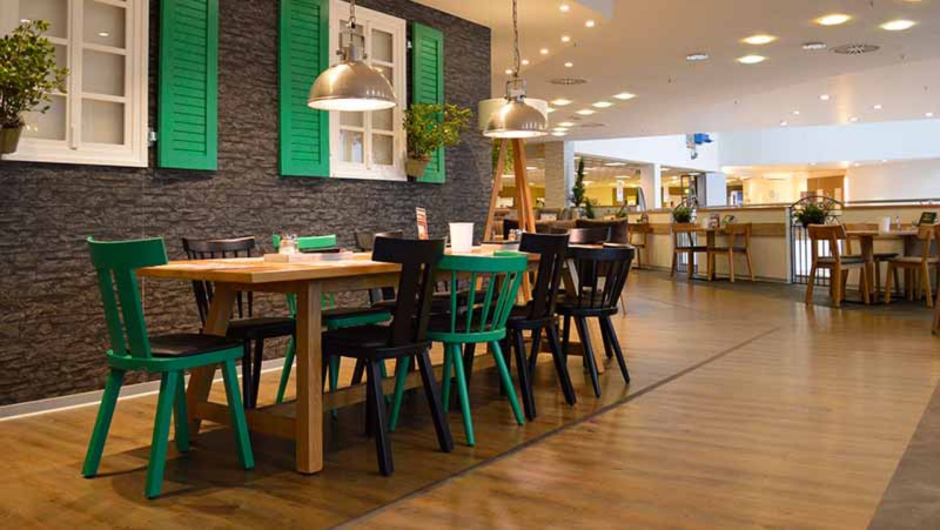 Restaurant Bella Bergisch • Möbel Knappstein