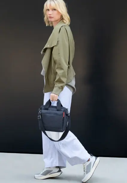 Reisenthel Allrounder Cross Twist Navy 22x24x13 cm