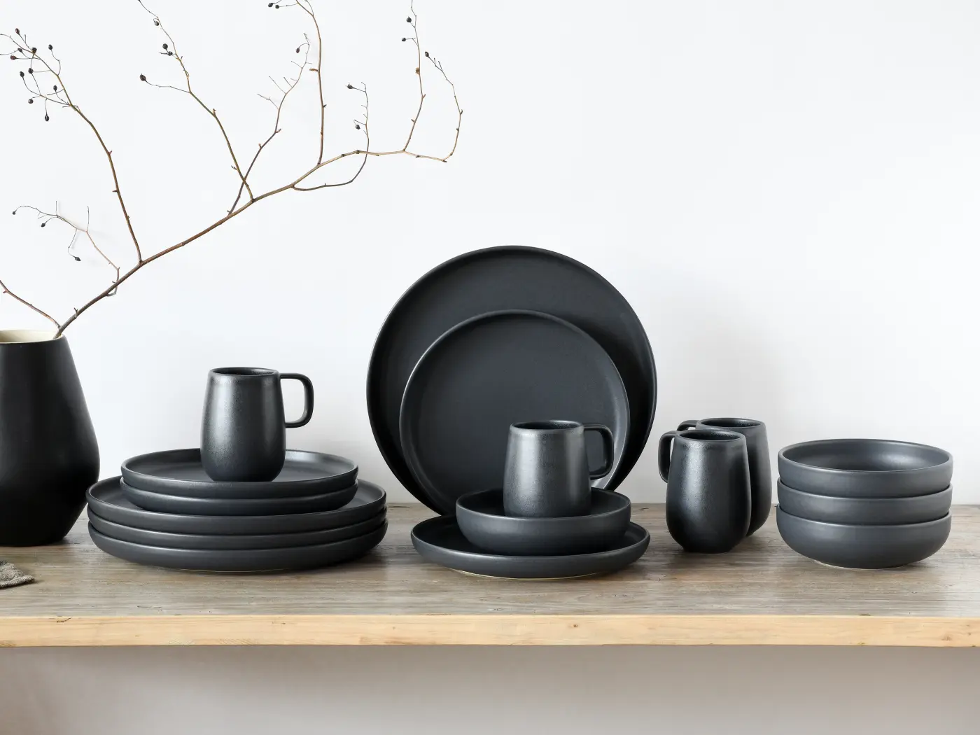 CreaTable Kombiservice Uno BLACK 16-tlg