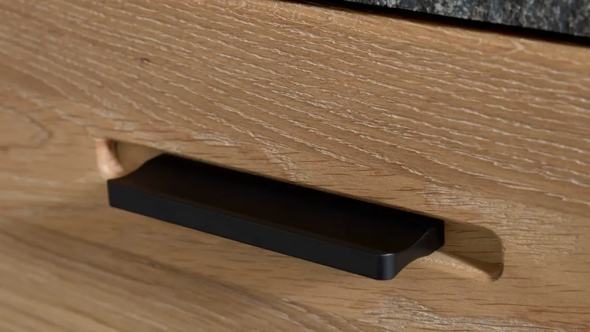 Wohn-Concept Interliving 6014 Garderobe 6516HH80 Wildeiche massiv, Granit-Steinfurnier ca.285x202x34 cm