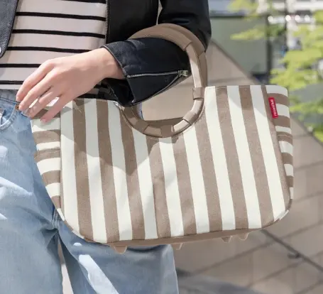 Reisenthel Loopshopper M Summerstripes Coffee  ca. 40x26x20 cm