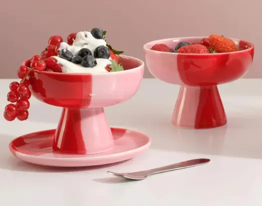 Schale auf Fuß strawberry 11cm