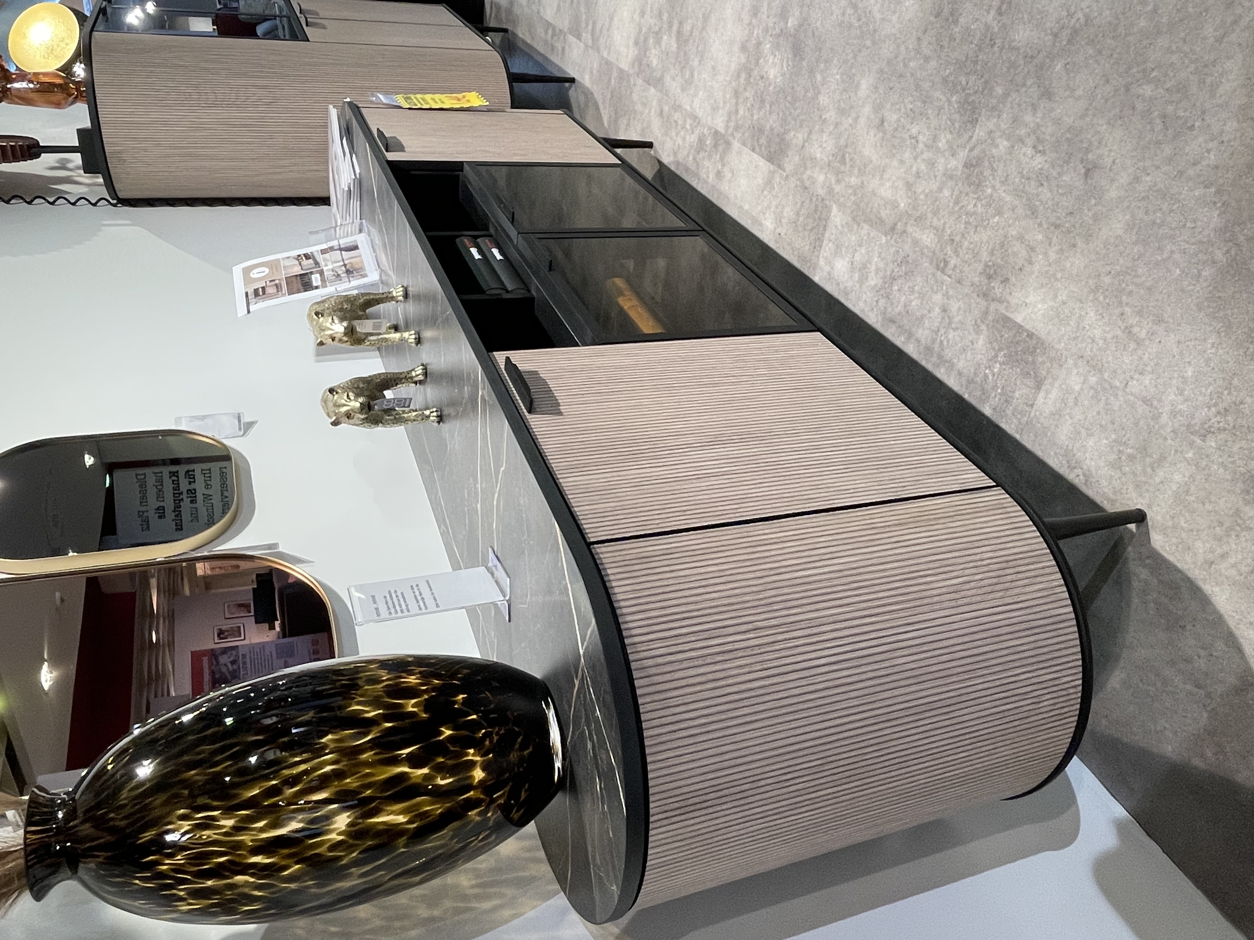 Sideboard Aramon Natur ca. 210x80x45 cm inkl. Beleuchtung