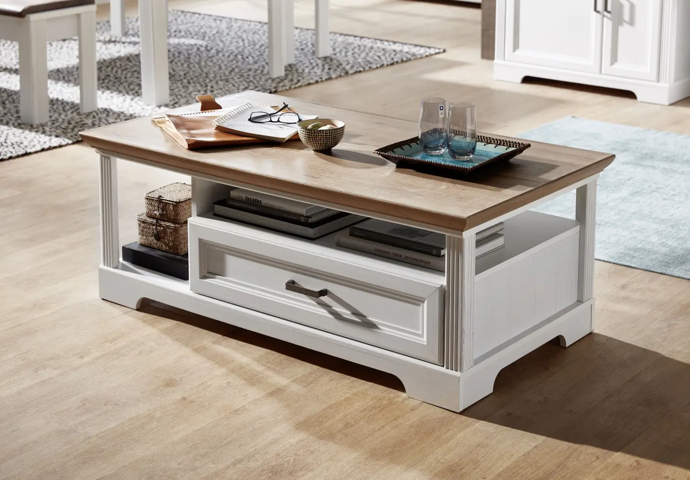 Innostyle Couchtisch Jasmin 2LG9UH02 Pinie hell MDF/Eiche Artisan Nachbildung BxHxT ca.120x45x67 cm