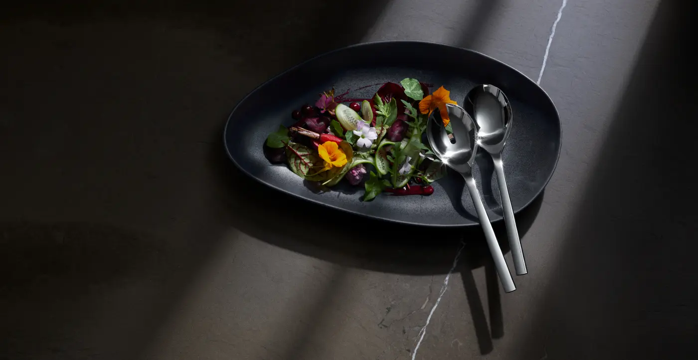WMF Nuova Salatbesteck, 2-teilig, 25 cm WMF Nuova Salatbesteck, 2-teilig, 25 cm