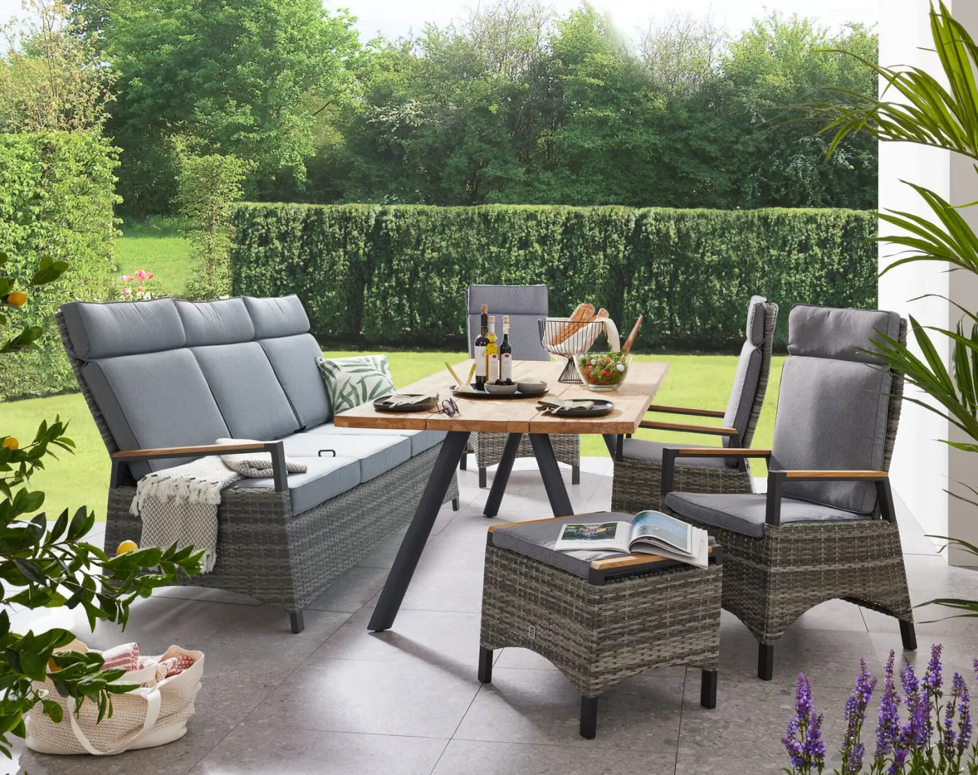 LC Garden Hocker 219809 Keramo ca. 45x58x46 cm Aluminiumgestell Anthrazit Geflecht Natur-Grau