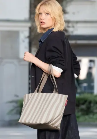 Reisenthel Shopper M Summerstripes Coffee  ca. 51x30x26 cm