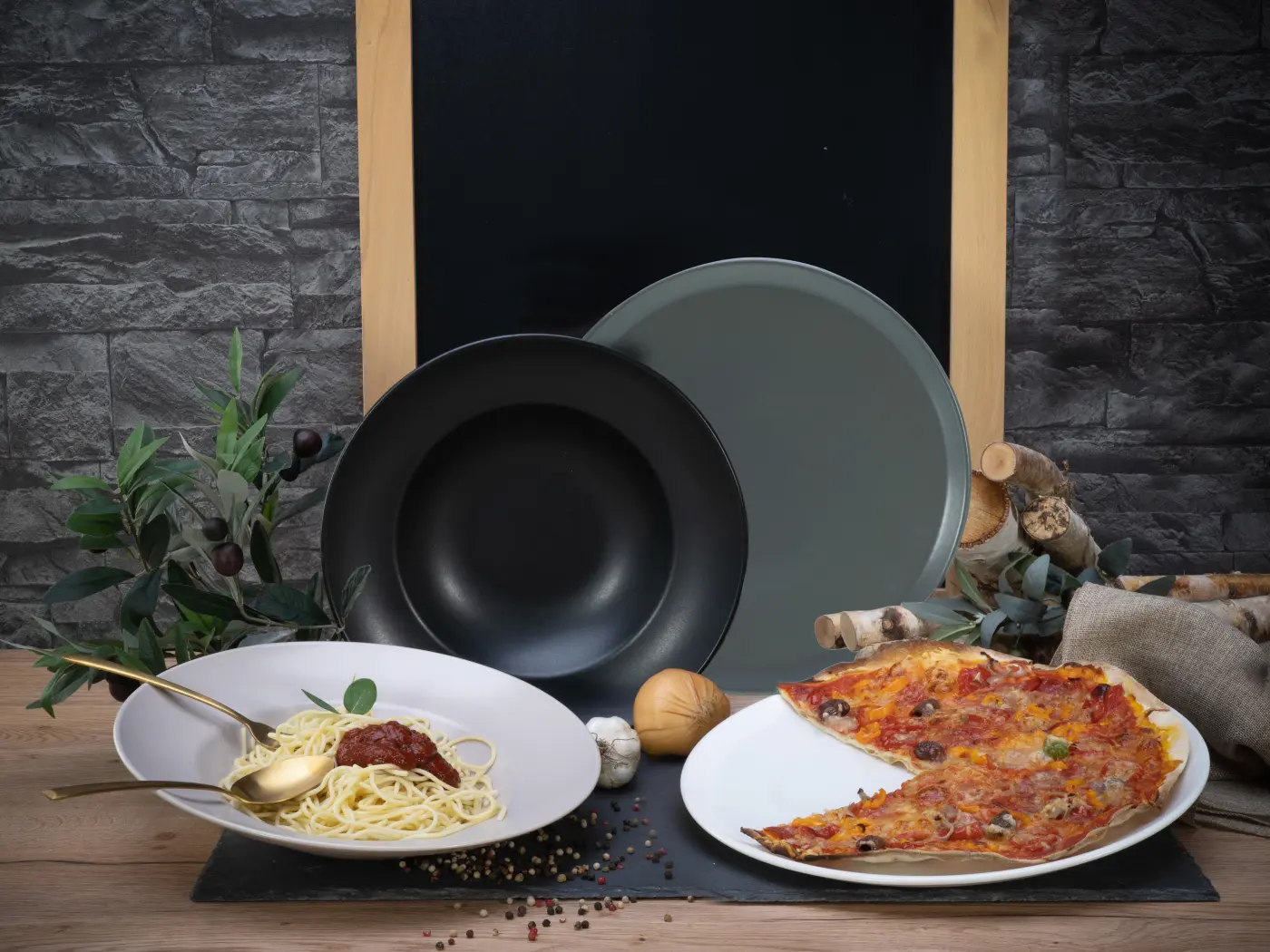 Creatable Pizzateller Manhatten XL 33cm Taupe