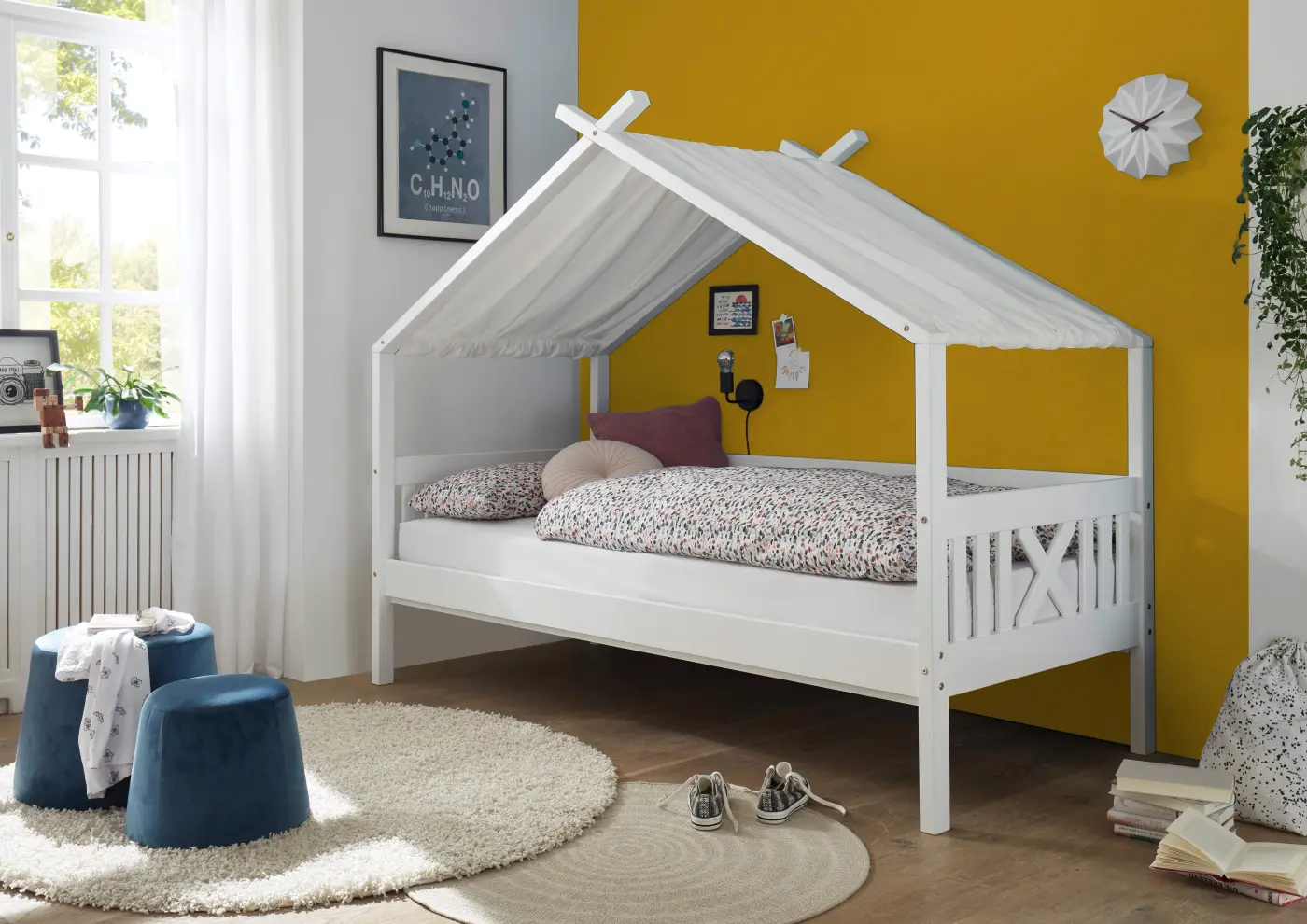 Begabino Pfostenbett mit Dach/Hausbett Susa Kiefer teilmassiv weiß lackiert ca. 207x170x98 cm