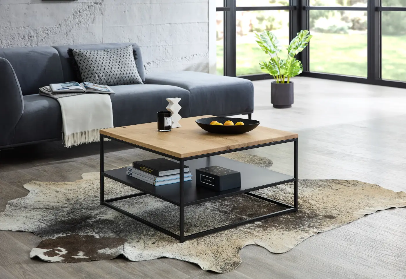 Stolkom Couchtisch Tilda Eiche Massiv/Schwarz ca. 75x40x75 cm