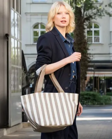 Reisenthel Shopper M Summerstripes Coffee  ca. 51x30x26 cm