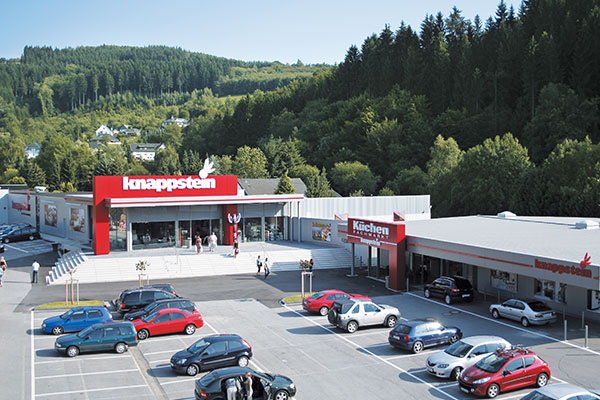 Lennestadt-Elspe • Möbel Knappstein