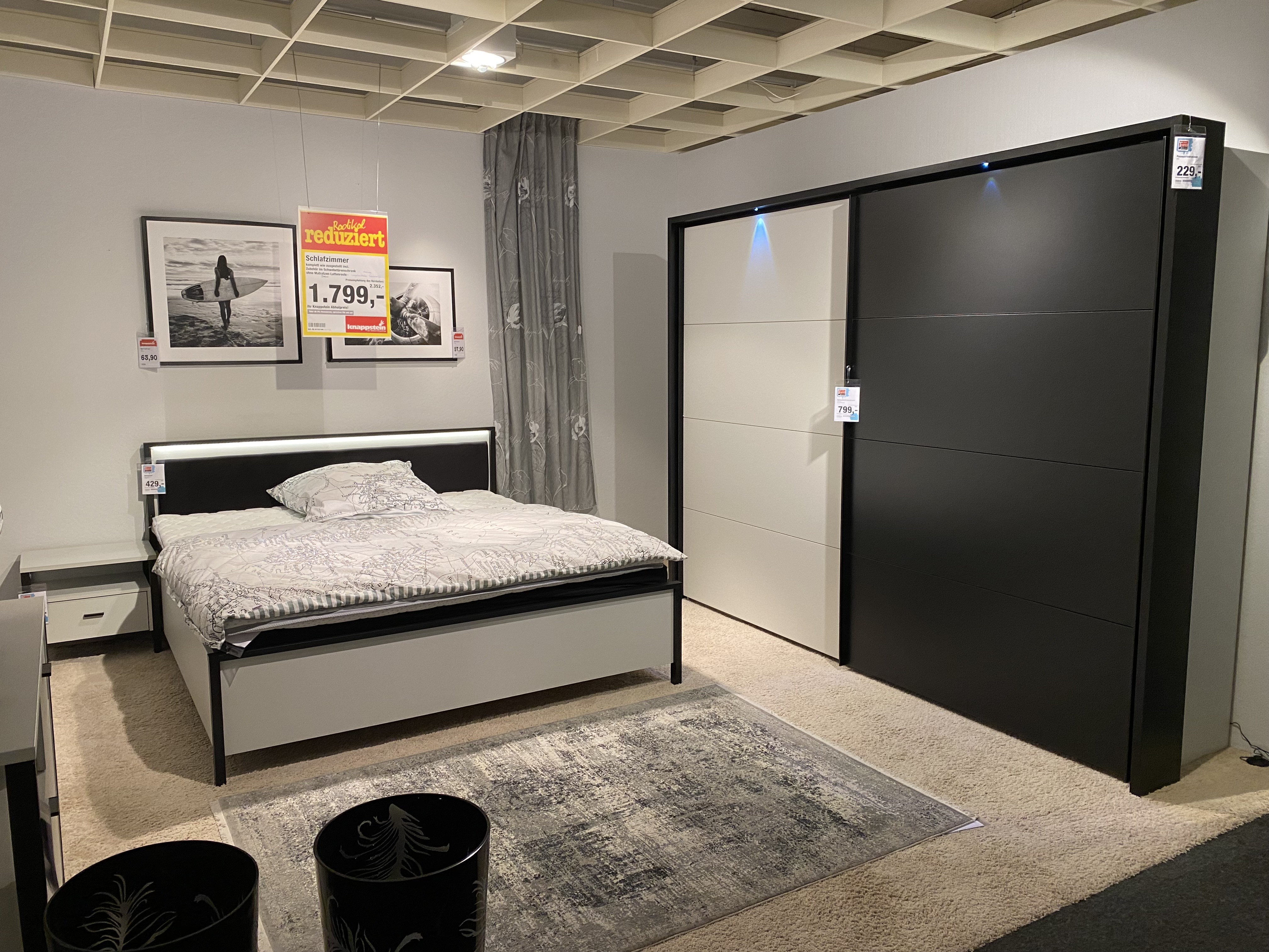 Schlafzimmer High Rock Schwarz/Weiß 