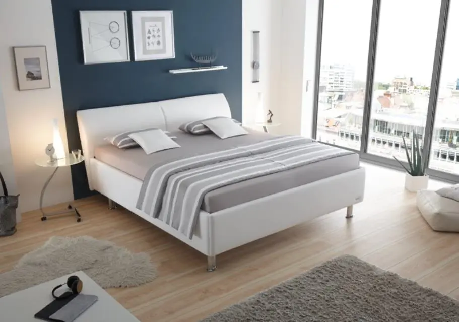 Ruf Polsterbett Casa 180x200 cm Bezug weiß, Fuß chrom