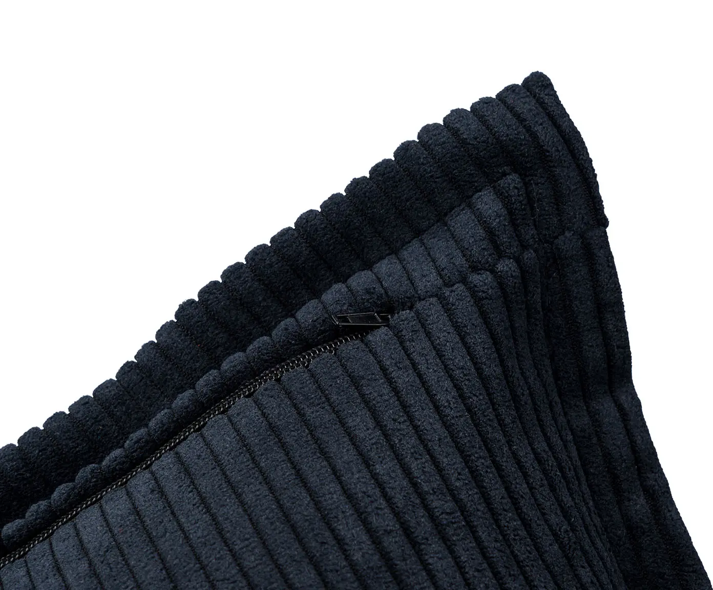 Gözze Kissen schwarz 40x40 cm