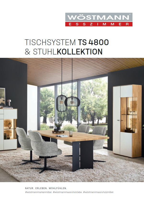 Wöstmann Speisen Katalog 2025/2026 Tischsystem TS 4800 mit Stühlen in modernem Esszimmer, große Fenster mit natürlichem Licht.