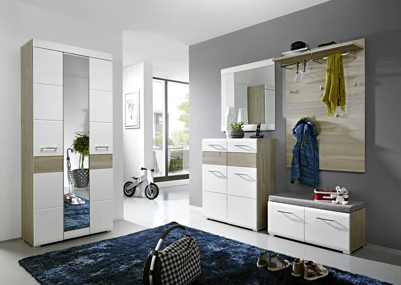 Innostyle Funny Garderobenschrank ca. 84x200x40 cm Weiß/Silbereiche